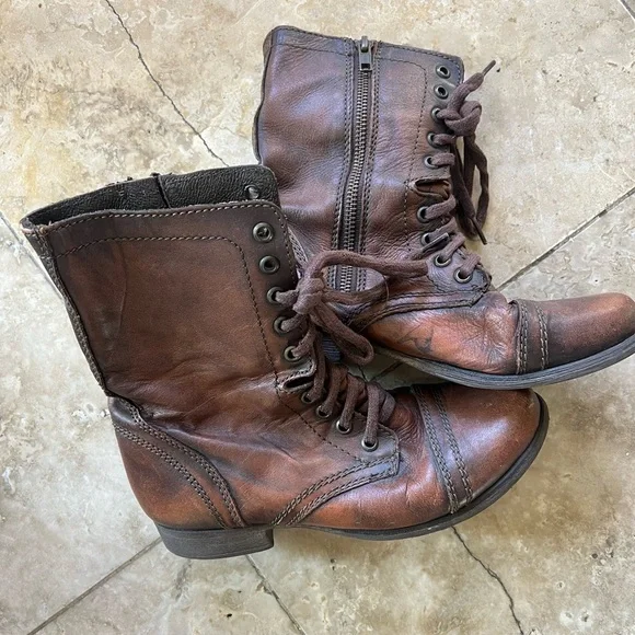 Steve Madden ladies lace up leather boots size 6.5 preowned good condition Brown - Picture 6 of 13